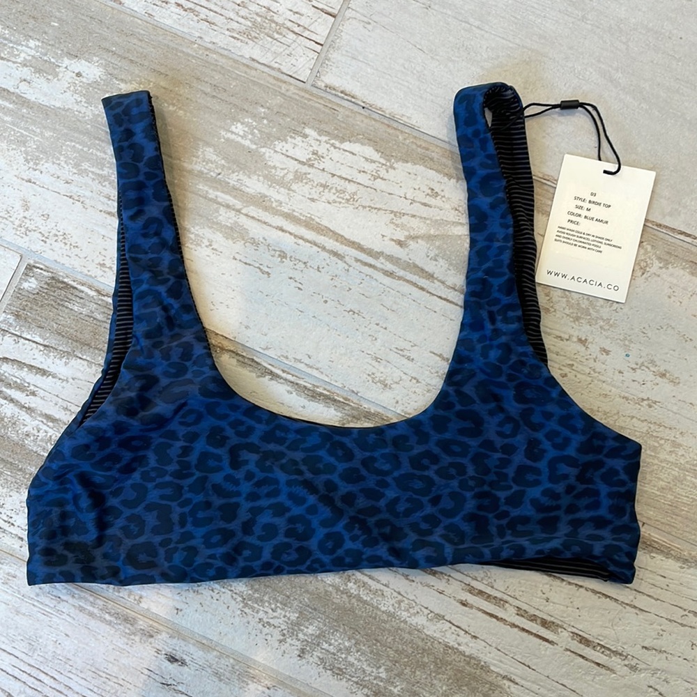NWT acacia birdie blue Amur bikini top